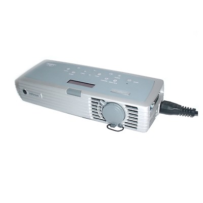 Infocus LP120 Portable DLP Projector 1100 Lumen 2000:1 Contrast 4:3 Aspect 1080i
