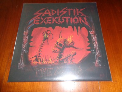SADISTIK EXEKUTION ''''The Magus'''' LP roter Splatter Vinyl Chaos ROK Vomitor
