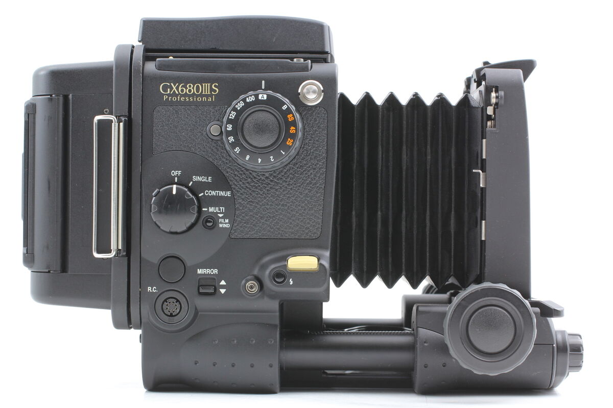 Near Mint* Fujifilm GX680 IIIS Pro Studio Camera w/ GXD Near Mint* Fujifilm GX680 IIIS Pro Studio Camera w/ GXD