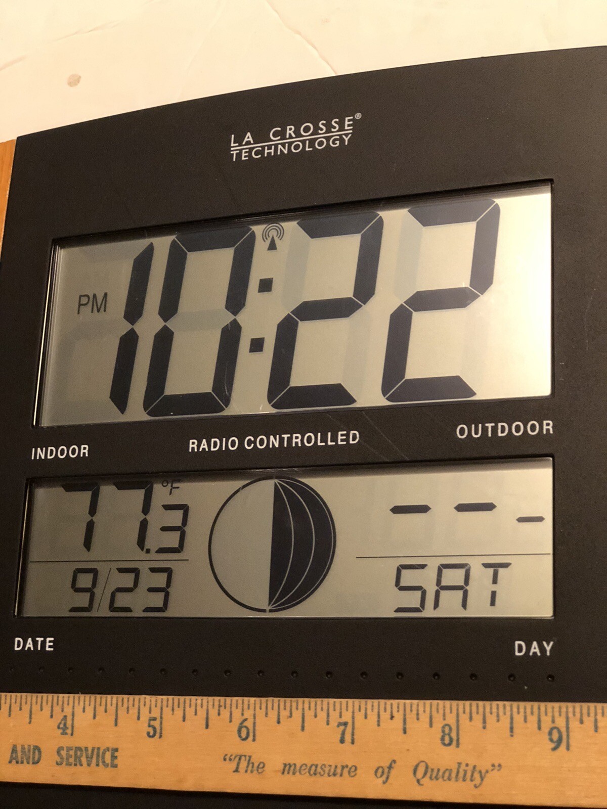 La Crosse WS8117UIT Atomic Wall Clock Wood Moon Phase Oak No External