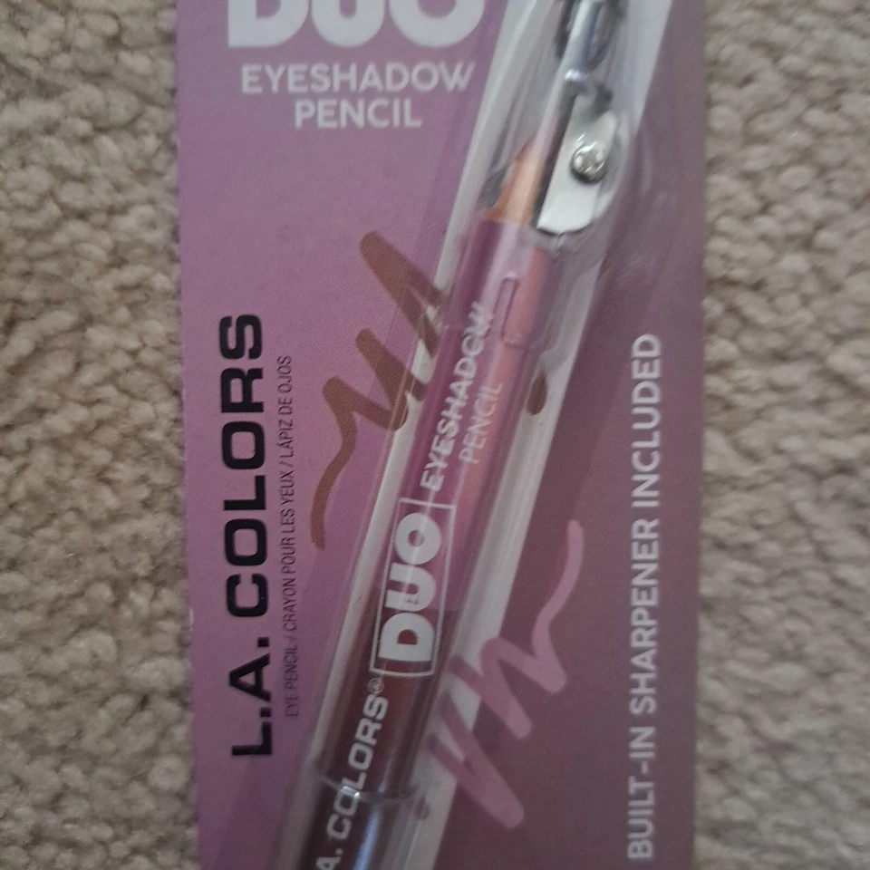 L.A. Colors Duo Eyeshadow Pencil With Built-In Sharpener Jammin - Image 3 of 4