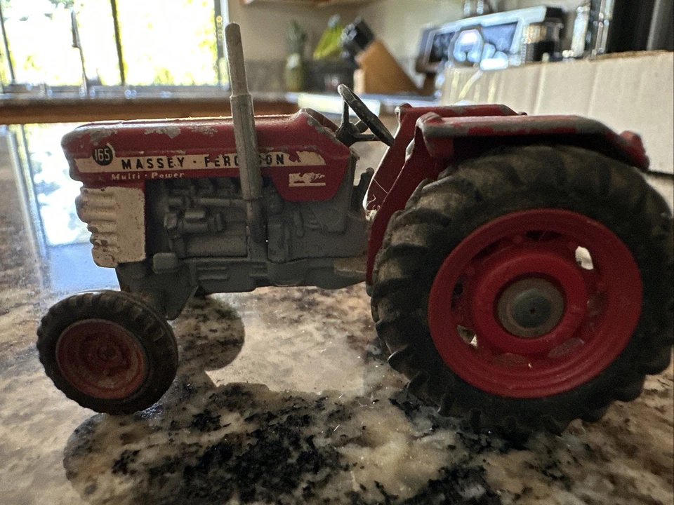 Corgi TOYS 69 Massey Ferguson 165 Tractor 1/43  F-015-Great Britain  - Image 3 of 4