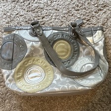 Coach Signature Gray Beige Tote Silver Hardware Lined Pockets