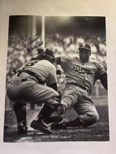 Yogi Berra Cards, Rookie Cards and Memorabilia Guide 24
