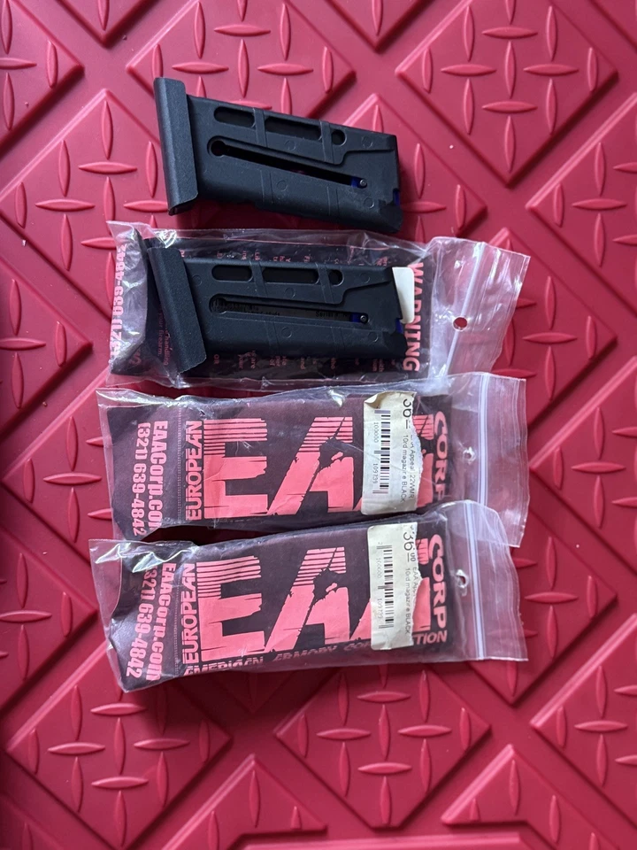 EAA Magazine For Witness Appeal Bull Pup Rifle .22 WMR Blue 10 Round 600545 - Image 4 of 4