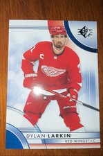 2023-24 Sp Hockey - Dylan Larkin #90 Blue Insert Detroit Red Wings