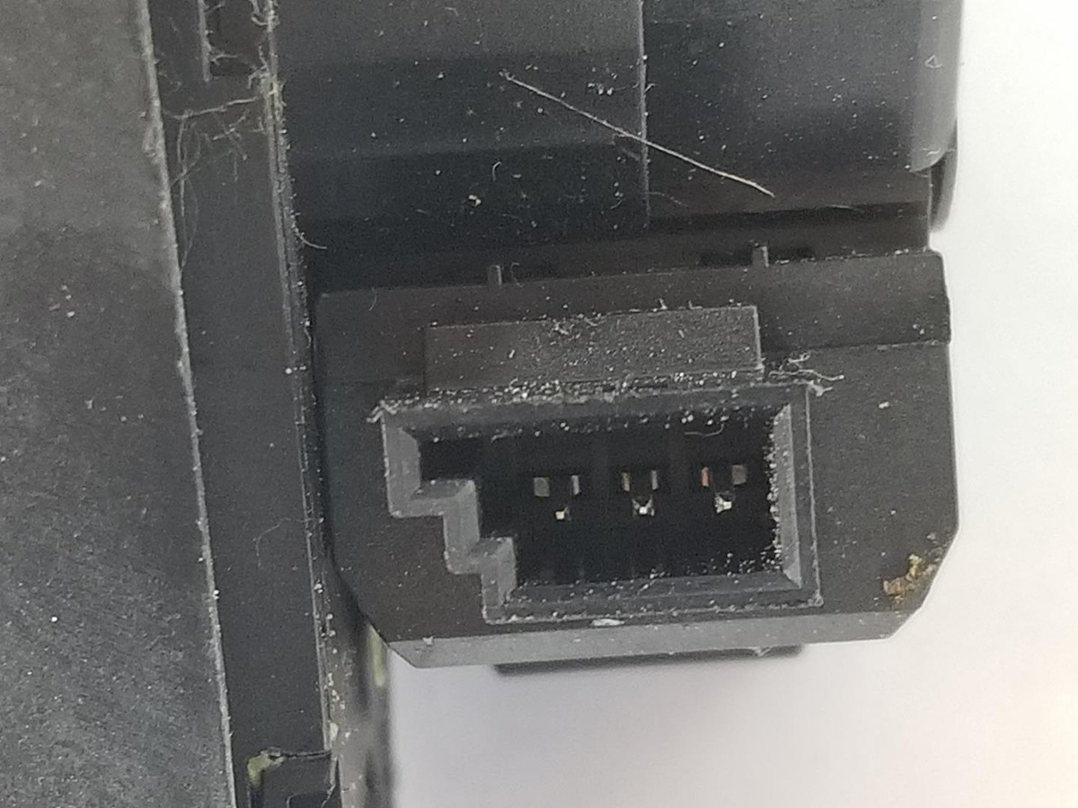 64116934824 elektronikmodul für BMW X3 2.0 D 2004 6934824 1971949 
