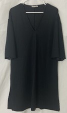 Zara Trafaluc szM VNeck raw hem black shift dress short sleeve