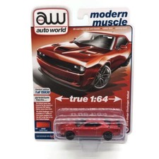 Auto World Premium Modern Muscle 2018 Dodge Challenger Hellcat New Free Shipping