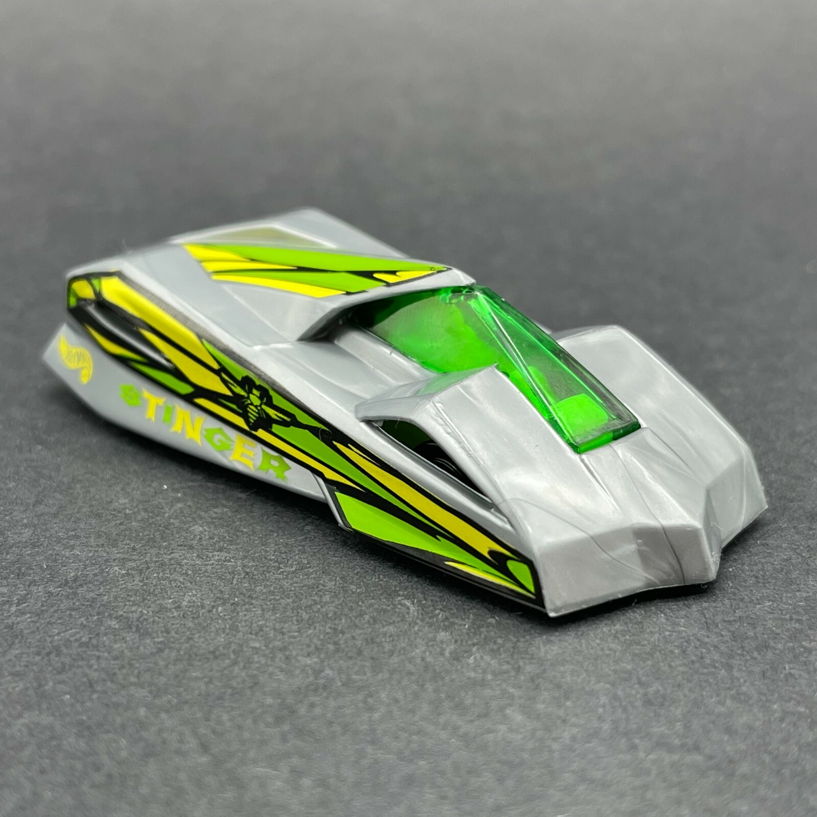 Hot Wheels Shadow Jet II Bee Stinger Car Vehicle Silver Diecast 1/64 ...