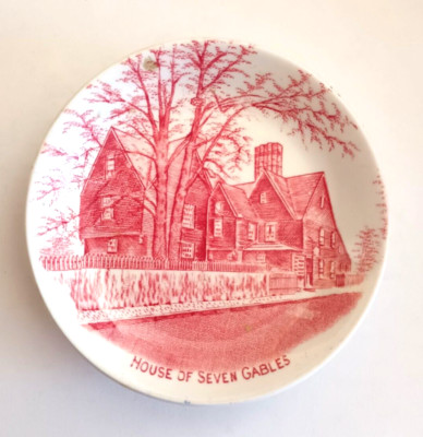 ''House of Seven Gables'' Alfred Meakin England Ironstone 3.25 inch Butter Plate