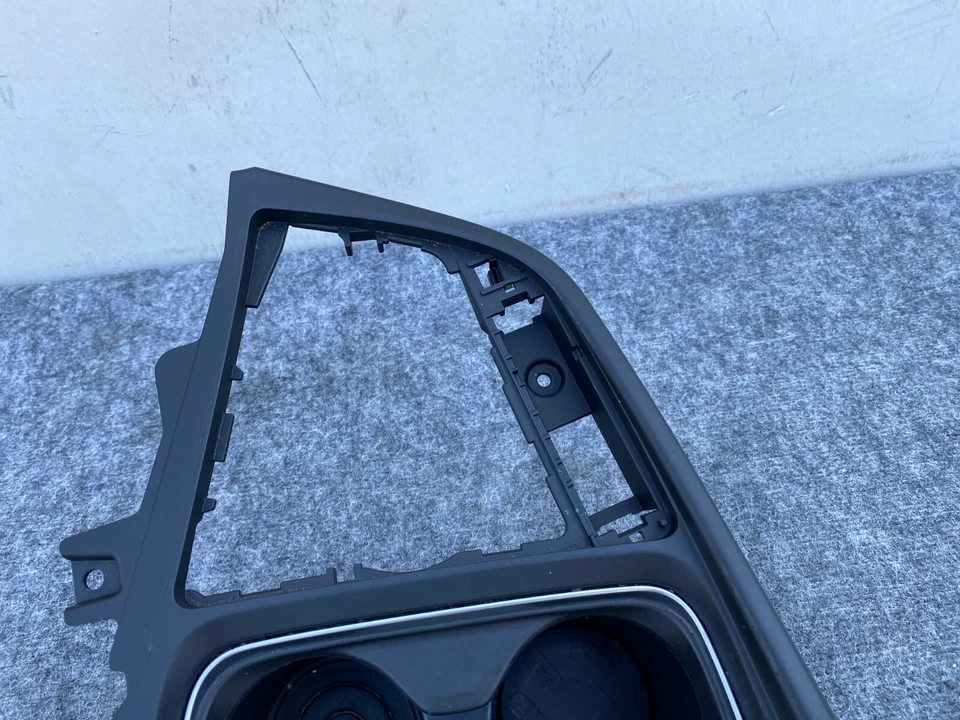 CONSOLA CENTRAL PORTAVASOS EMBELLECEDOR BMW F30 F36 435I 428I OEM (12-16) Foto 4 de 4