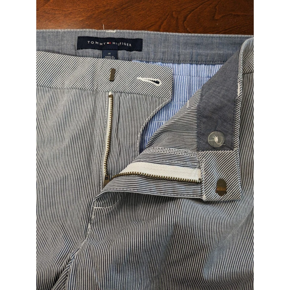 Tommy Hilfiger Classic Chino Shorts 14 Gray Golf Mid Rise Long Flat Front Office - Image 4 of 4