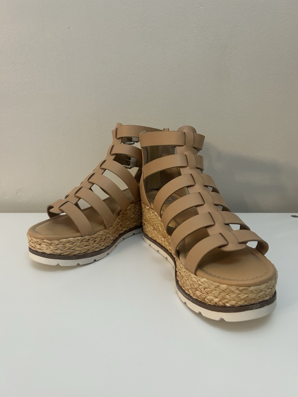 DV Dolce Vita Leather Buckle Platform Wedge Heel Sandals Brown/Beige, Size 8