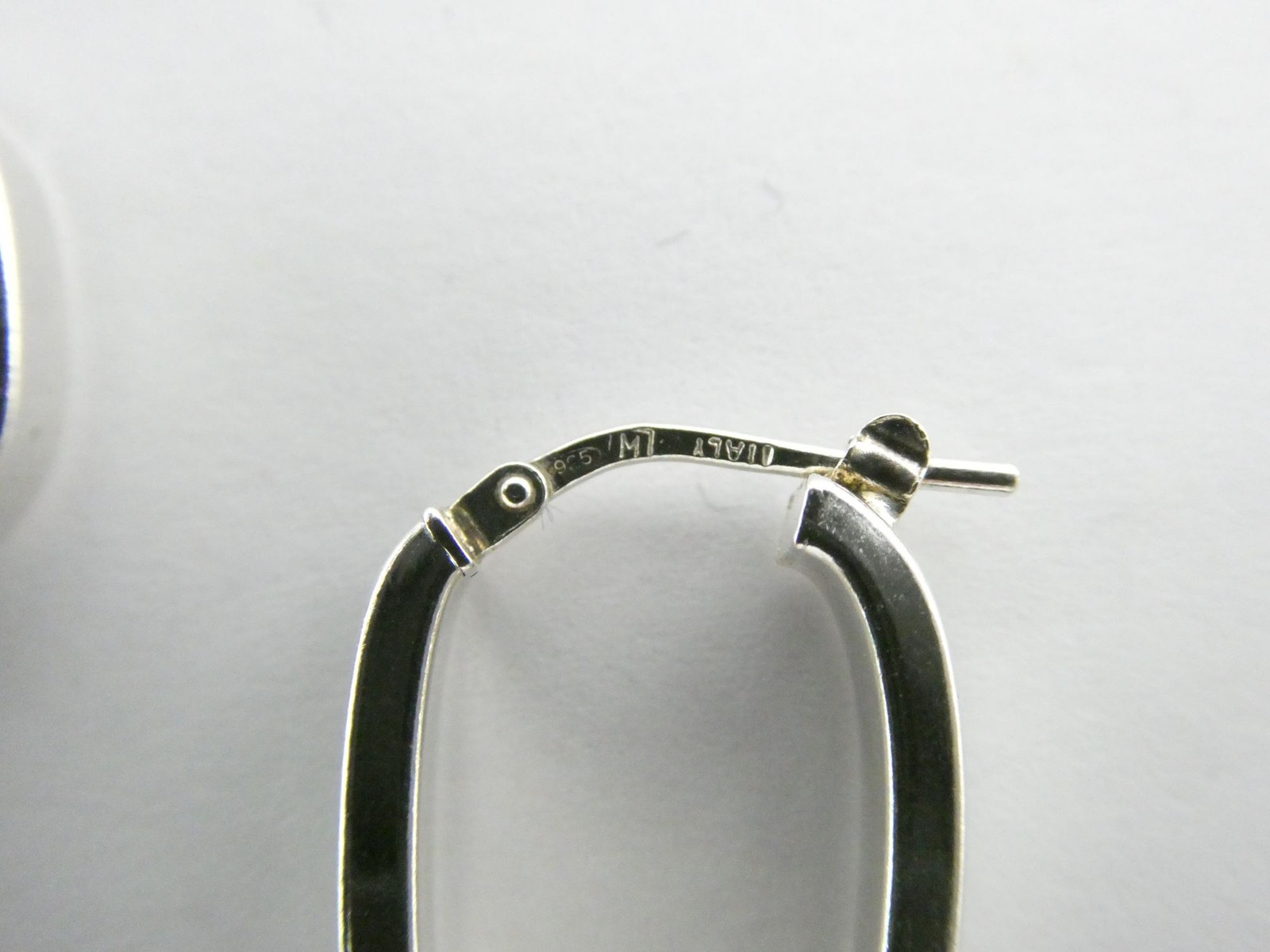 Italian Sterling Silver Rectangular Hoop Leverbac… - image 9