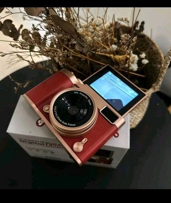 flip screen CCD digital camera, portable uni/teen Digi cam with SD card