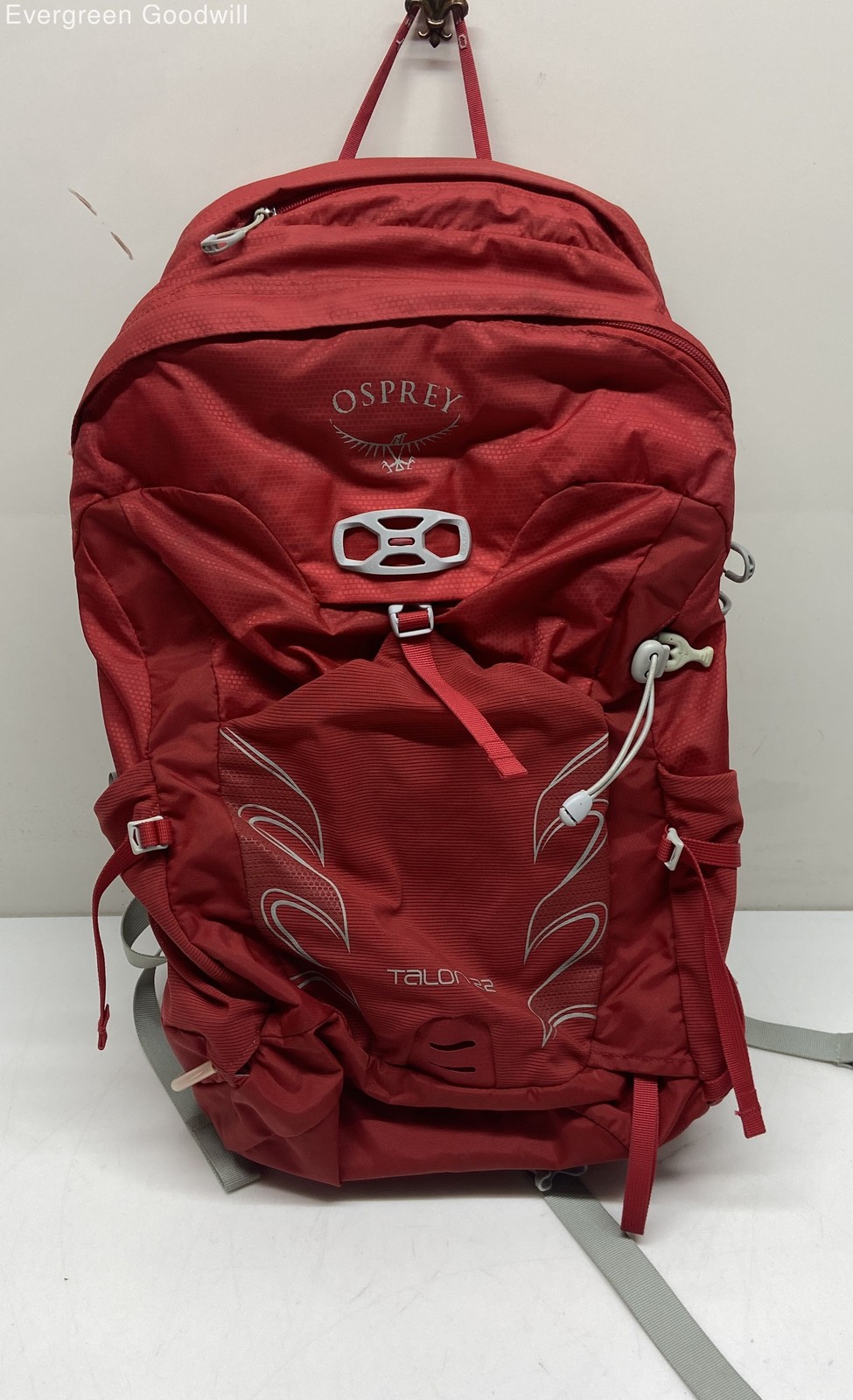 Osprey Talon 22 Backpack – Cosmic Red – 22L Daypack