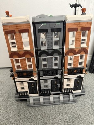 LEGO Harry Potter: 12 Grimmauld Place (76408) - Pre-owned