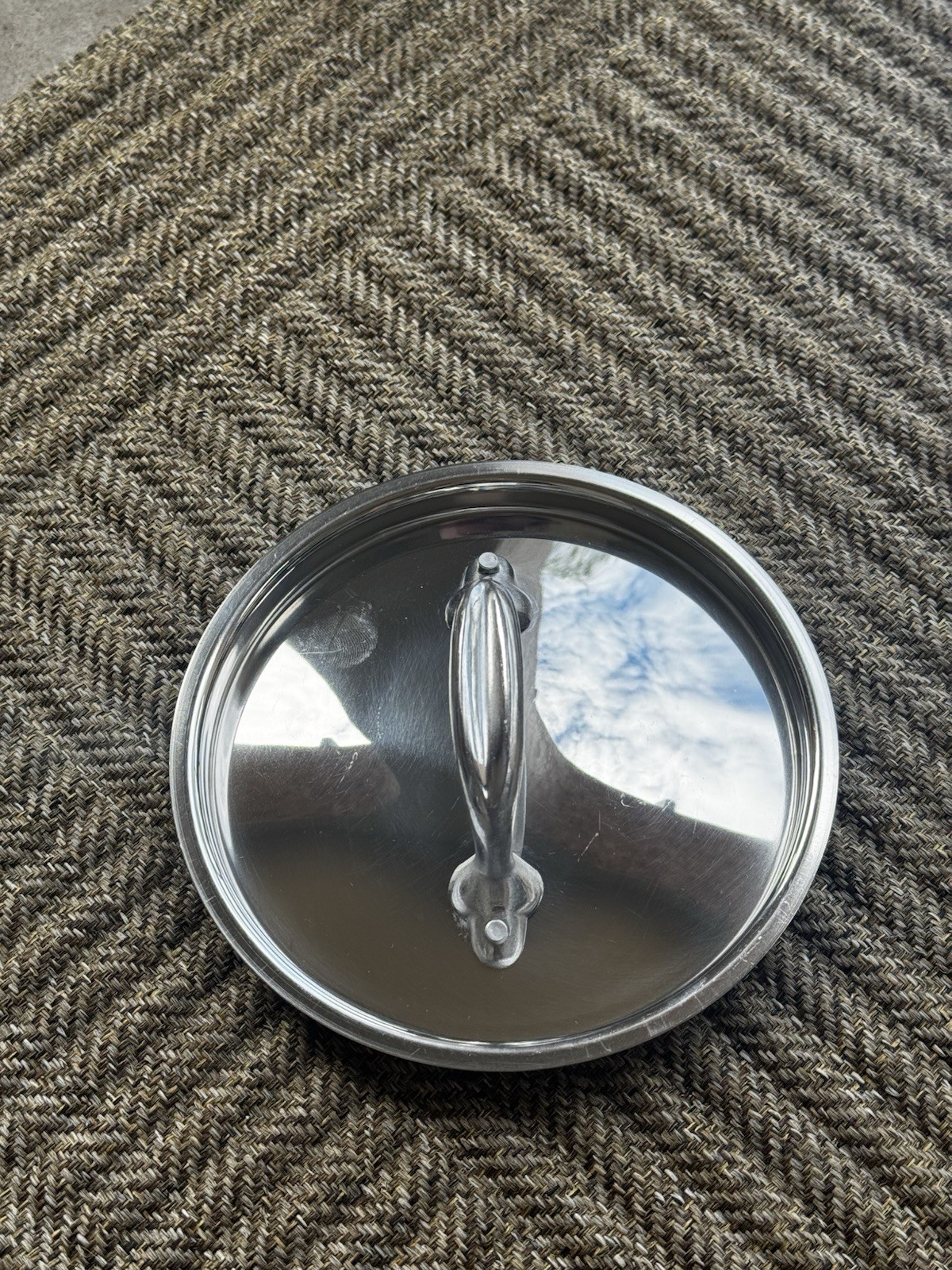 Picture 1 of 2