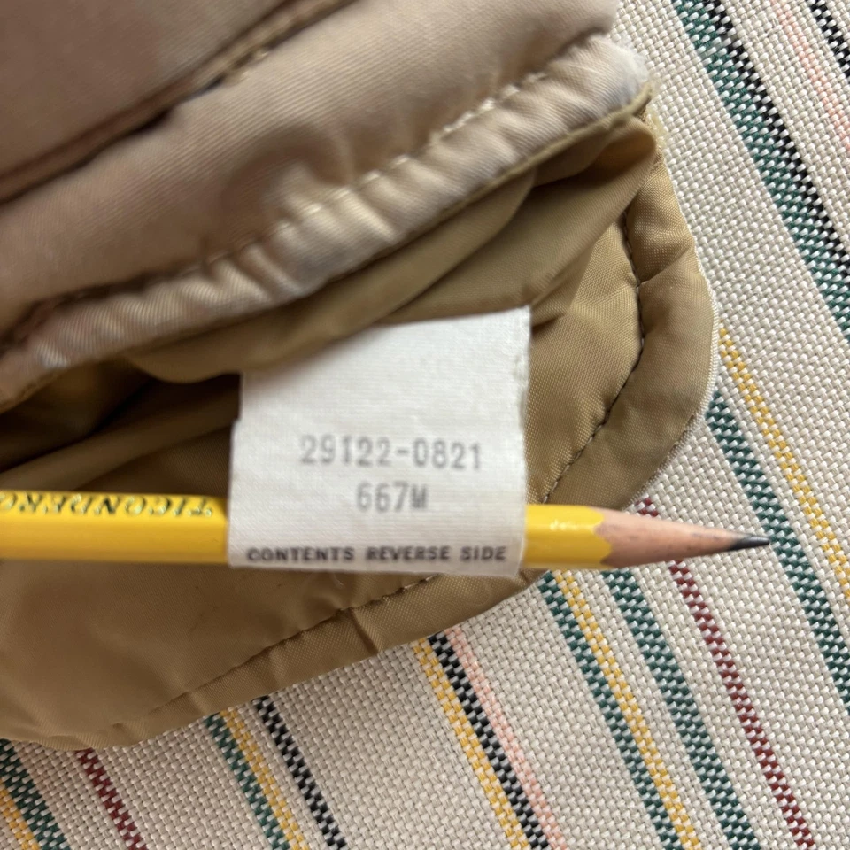 Chaleco vintage Levi's para hombre medio bronceado acolchado pana yugo occidental años 70 Foto 4 de 4