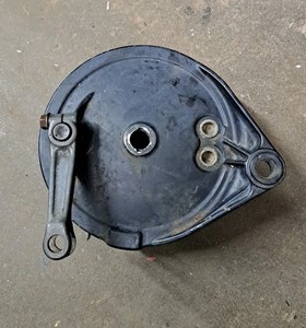 1984 1985 HONDA VF700S Rear Brake Shoe Plate "Guitar" Panel VF 700S SABRE