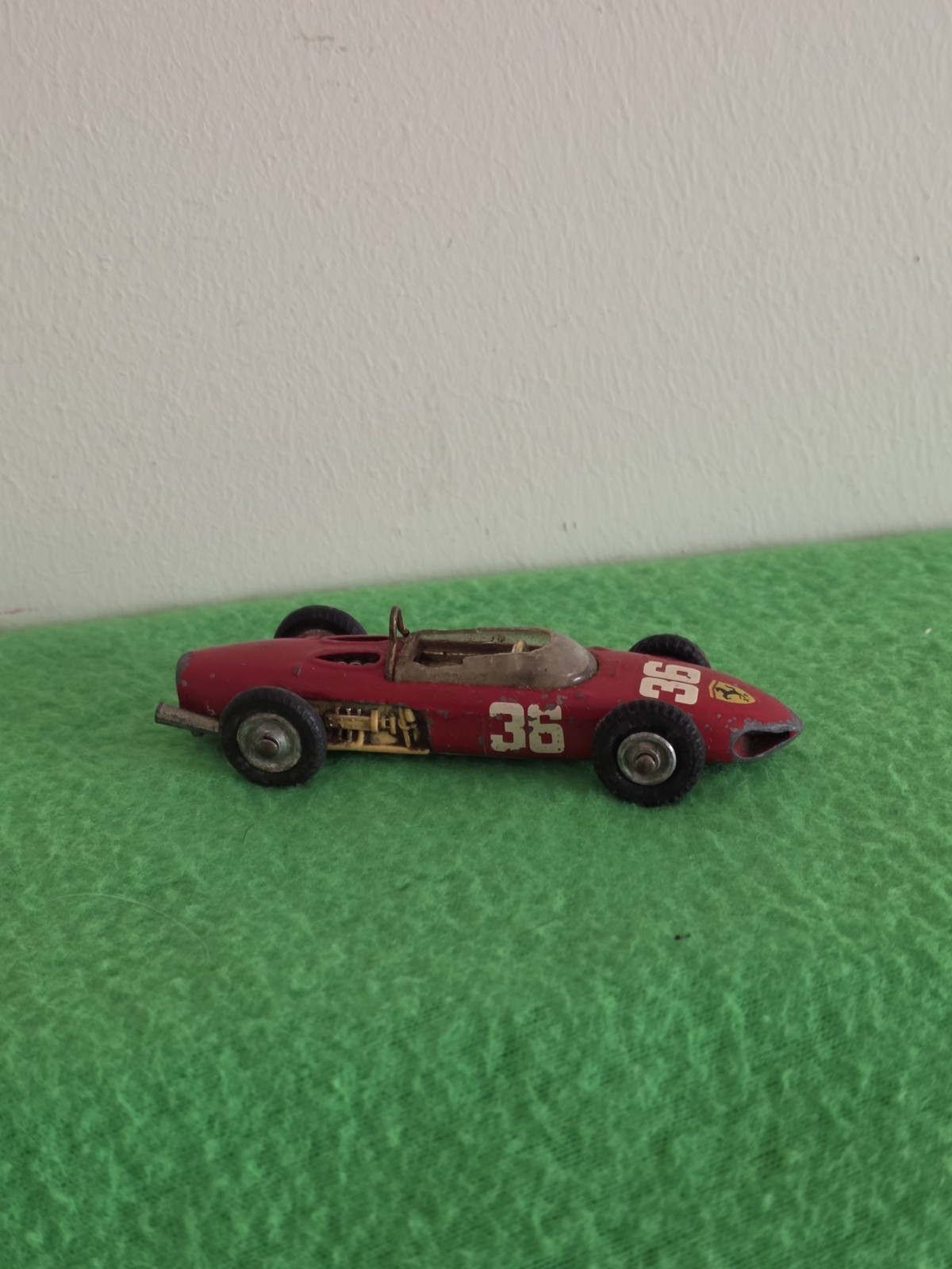 Picture 1 of 8