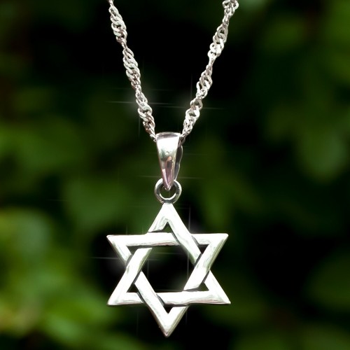 Jewish Star of David Pendant Necklace 
