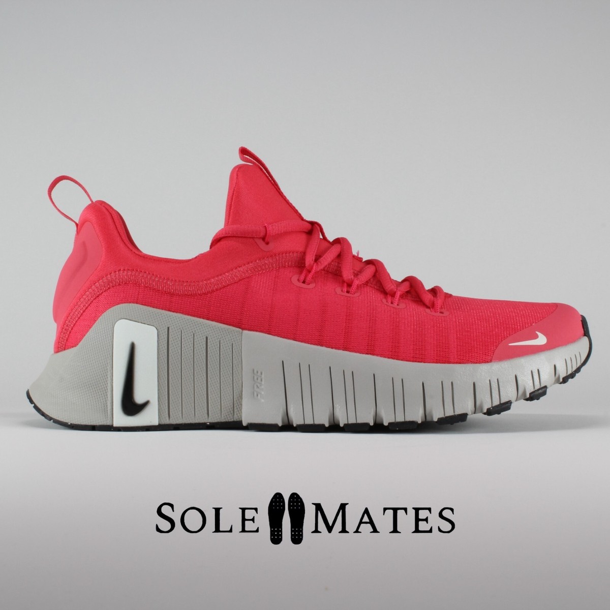 スニーカー Nike Free Metcon 6 Women's Sneakers FJ7126-102 Nike Free Metcon 6 Women's Workout Shoes. Nike.com