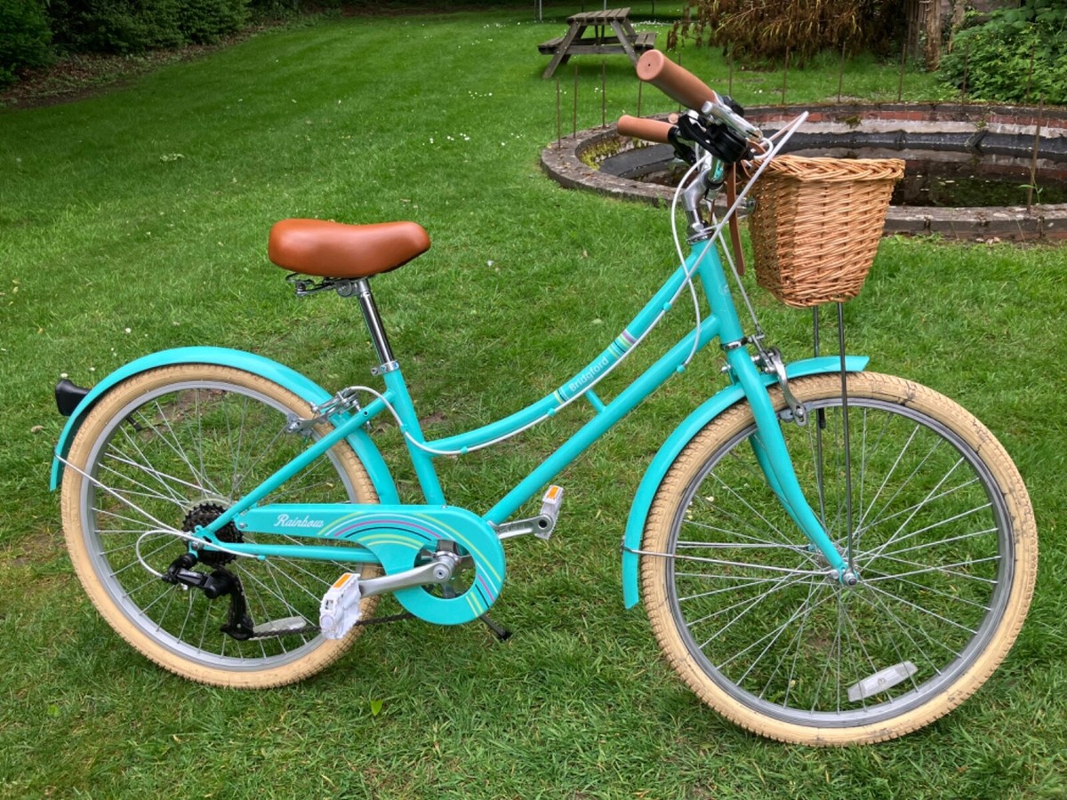 Kids 24 inch wheel mint green/ teal classic basket bike 'Bridgford - Main Image