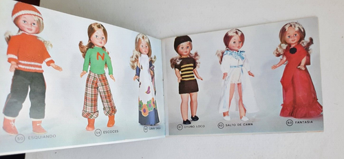 Catalogue Jouets Habits Poupée Famosa Nancy y sus conjuntos Muñecas de Onil 1975 - Foto 4 di 9