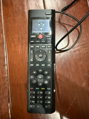 *USED* Control 4 Remote (SR260) and Charging Station (C4-SRRS)