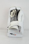 Vaughn Ion Pro Select Senior Goalie Blocker White (0703-3015) — photo 2