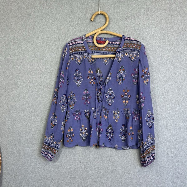 Tigerlily Top Blouse Size 8 XS Blue Boho Slightly Sheer 