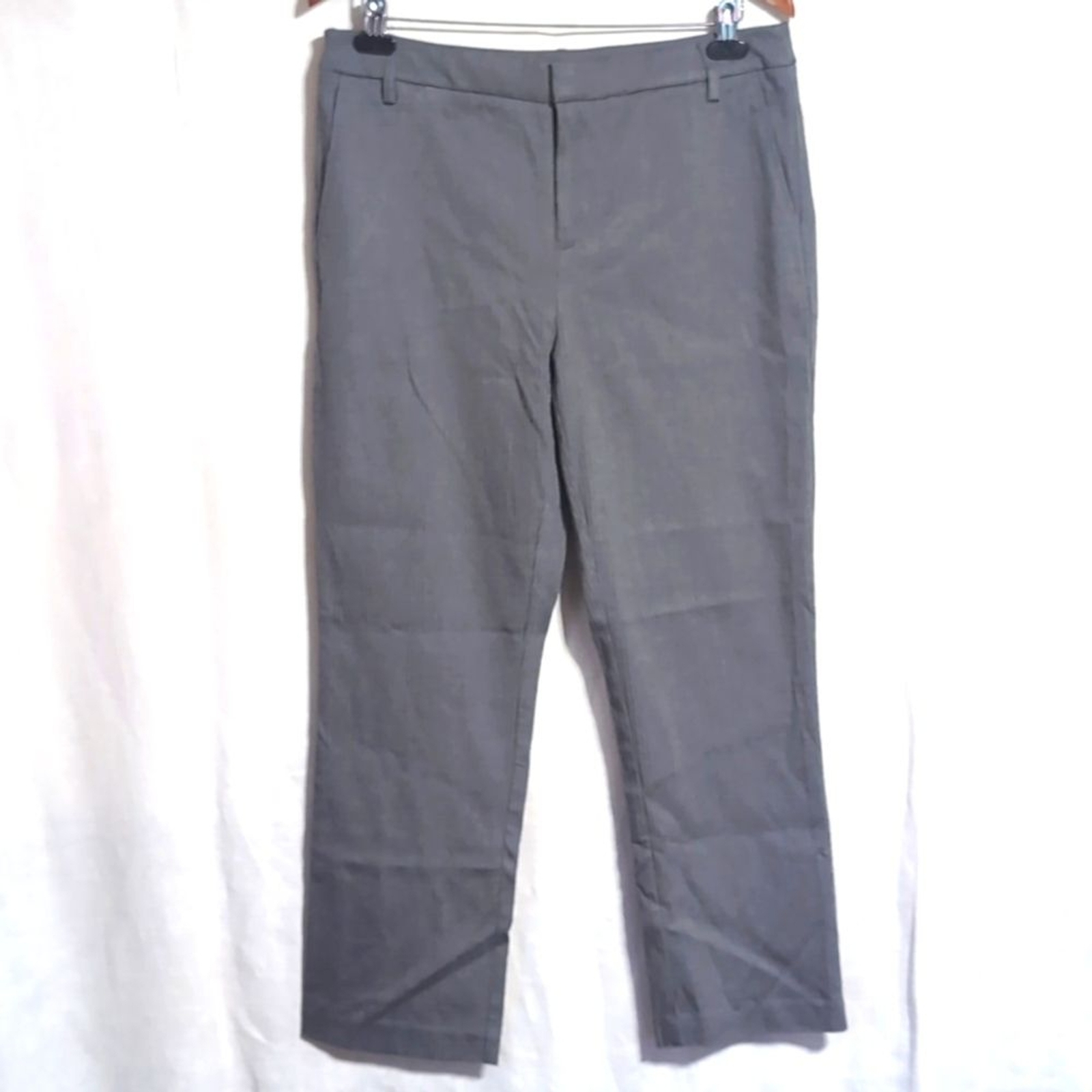 Time and Tru Women's Grey Ankle-Length Straight Leg Dress Pants Size 10