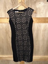 LONDON STYLE Collection Black and Cream Lace Front Dress Size 4