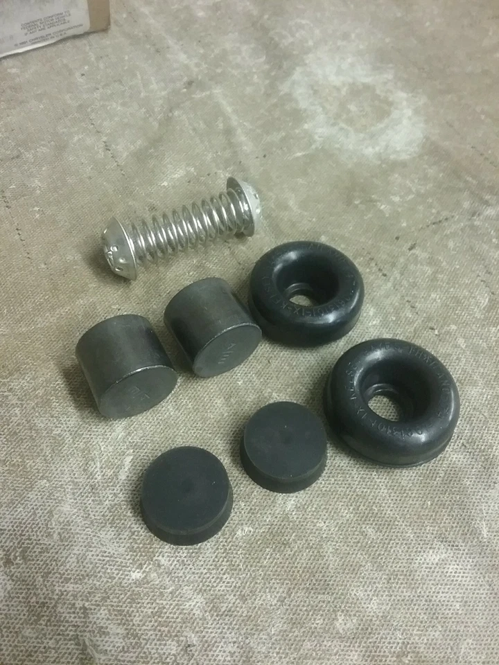 5252631 Mopar - Kit de reparación de cilindro de rueda de freno de tambor Foto 2 de 2