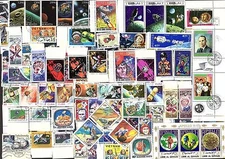 200 ALL DIFFERENT SPACE, AUSTRONAUT, SATELLITE, OUTERSPACE ON  STAMPS