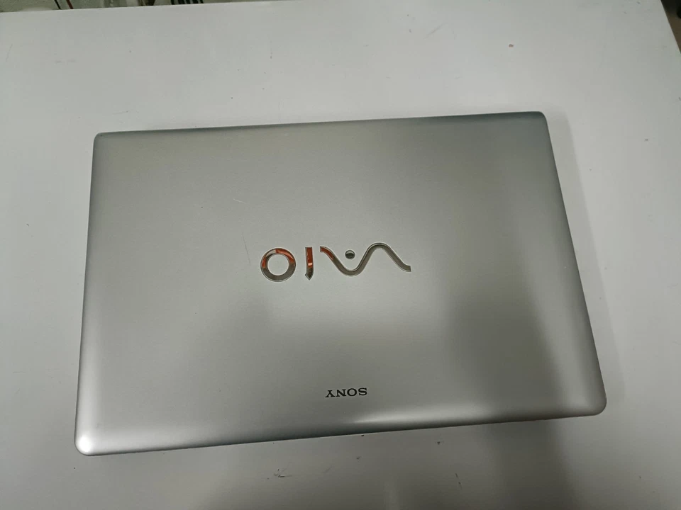 PC portatile Sony pcg-71211m Intel i5 - Immagine 3 di 4