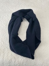 SCOOP NYC CABLE KNIT INFINITY SCARF
