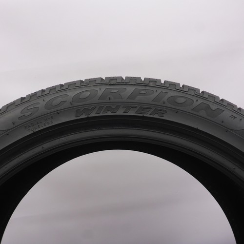255 40 19 2x Pirelli 255/40 R19 100H XL Scorpion Winter Neumáticos 2019 5,8mm - Imagen 7 de 8