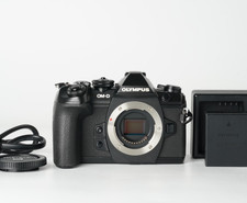 Exc OLYMPUS OM-D E-M1 Mark II Mirrorless Camera Body 16047 Shots 4860A