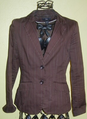 49) great ladies blazer in brown with pinstripes size 36 - by H & M