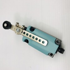 SIEMENS #3SE51141CH60-1AF3 END SWITCH POSITION METAL ENCLOSED