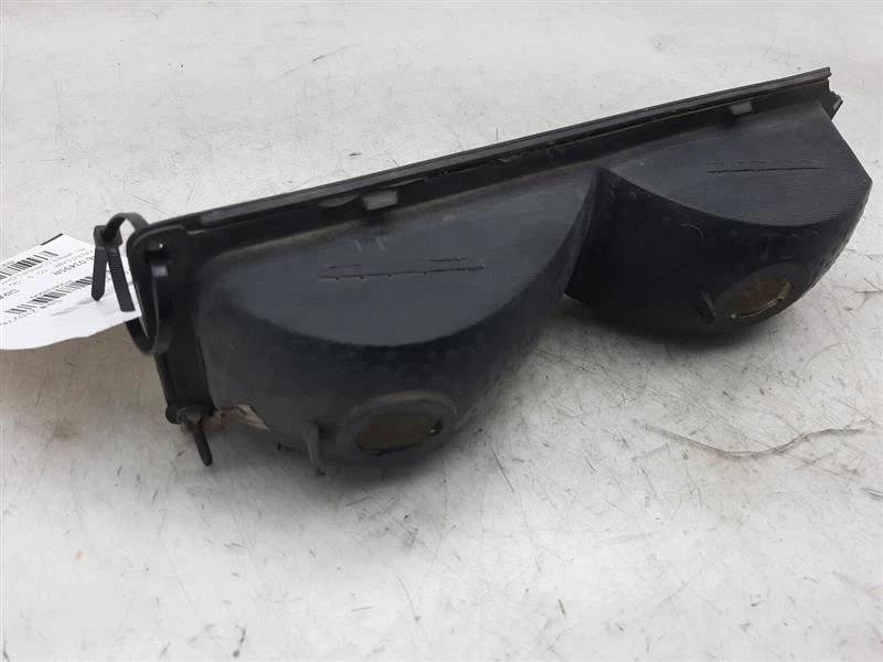 Marcador lateral luz esquina/estacionamiento pasajero 94-02 Chevrolet Silverado 3500 05977460 Foto 3 de 4