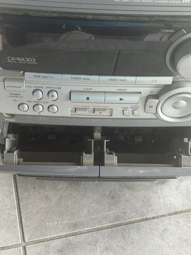 AIWA CX-NA303 DIGITAL AUDIO SYSTEM SUPER T-BASS CD3 Pre- Owned. - Picture 4 of 6