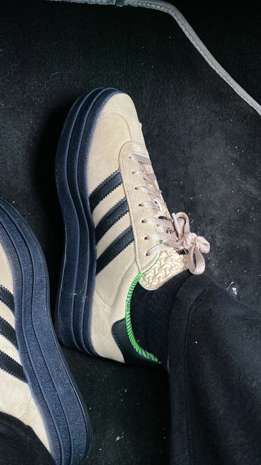 Adidas Gazelle Bold, foto 2 di 5
