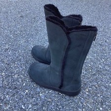 L.L Bean Arctic Grip Primaloft Suede Fur Lined Winter Boots Women Vibram sol Zip