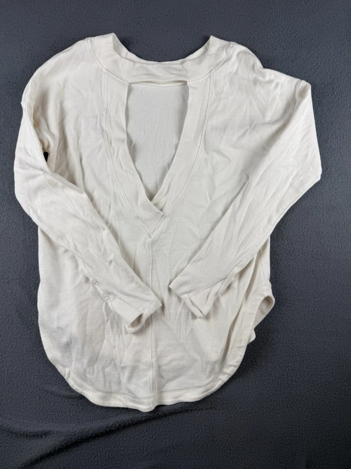 Athleta Women's XS Oversized Ivory Ribbed Open Back Long Sleeve Top Blouse - Image 4 of 4