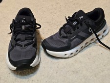 On Cloudrunner 2 Shoes Women's Size 9 Black Gray White Sneakers Running Walking