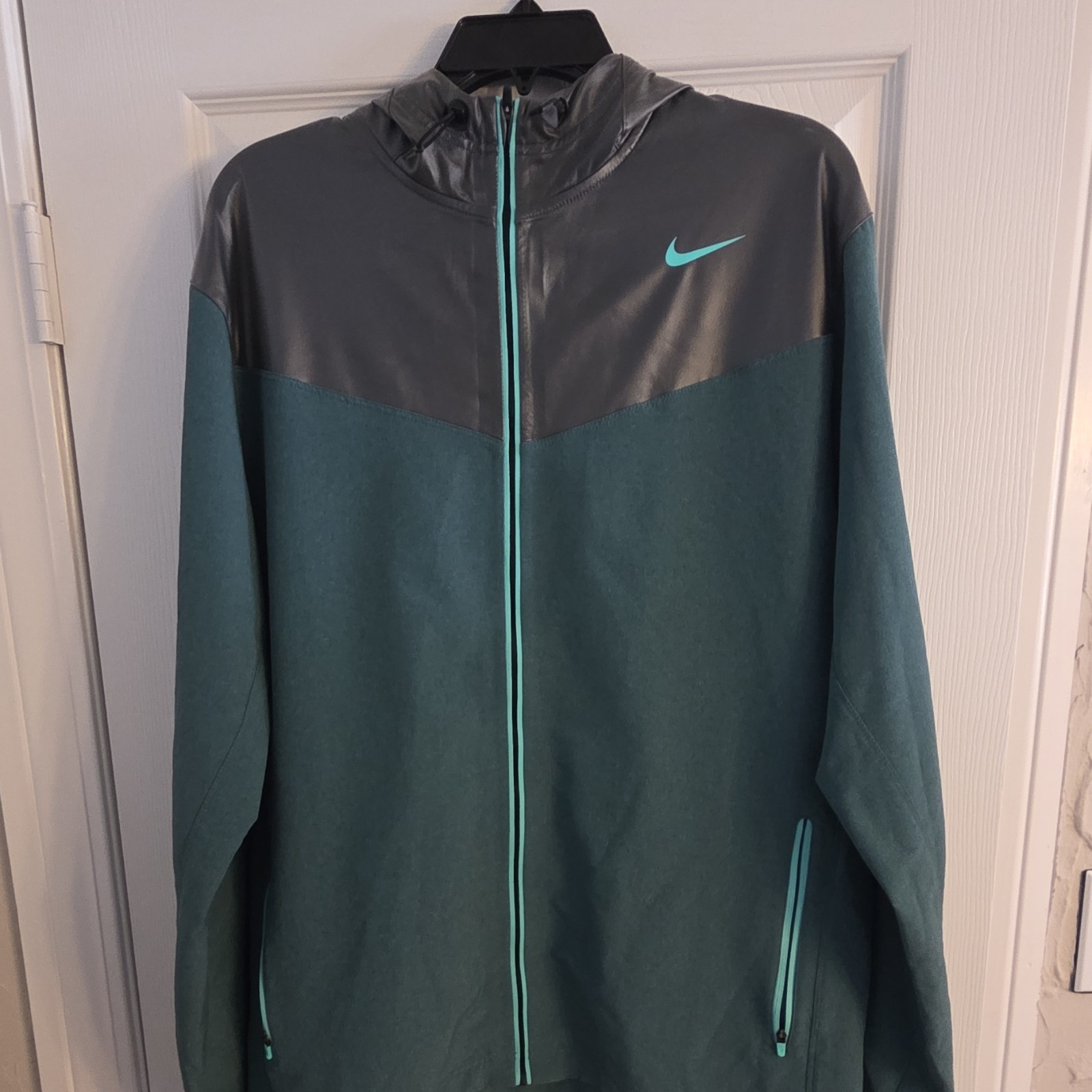 Nike Men's Windbreaker Jacket Hooded Full-Zip Teal Gray Colorblock Size L